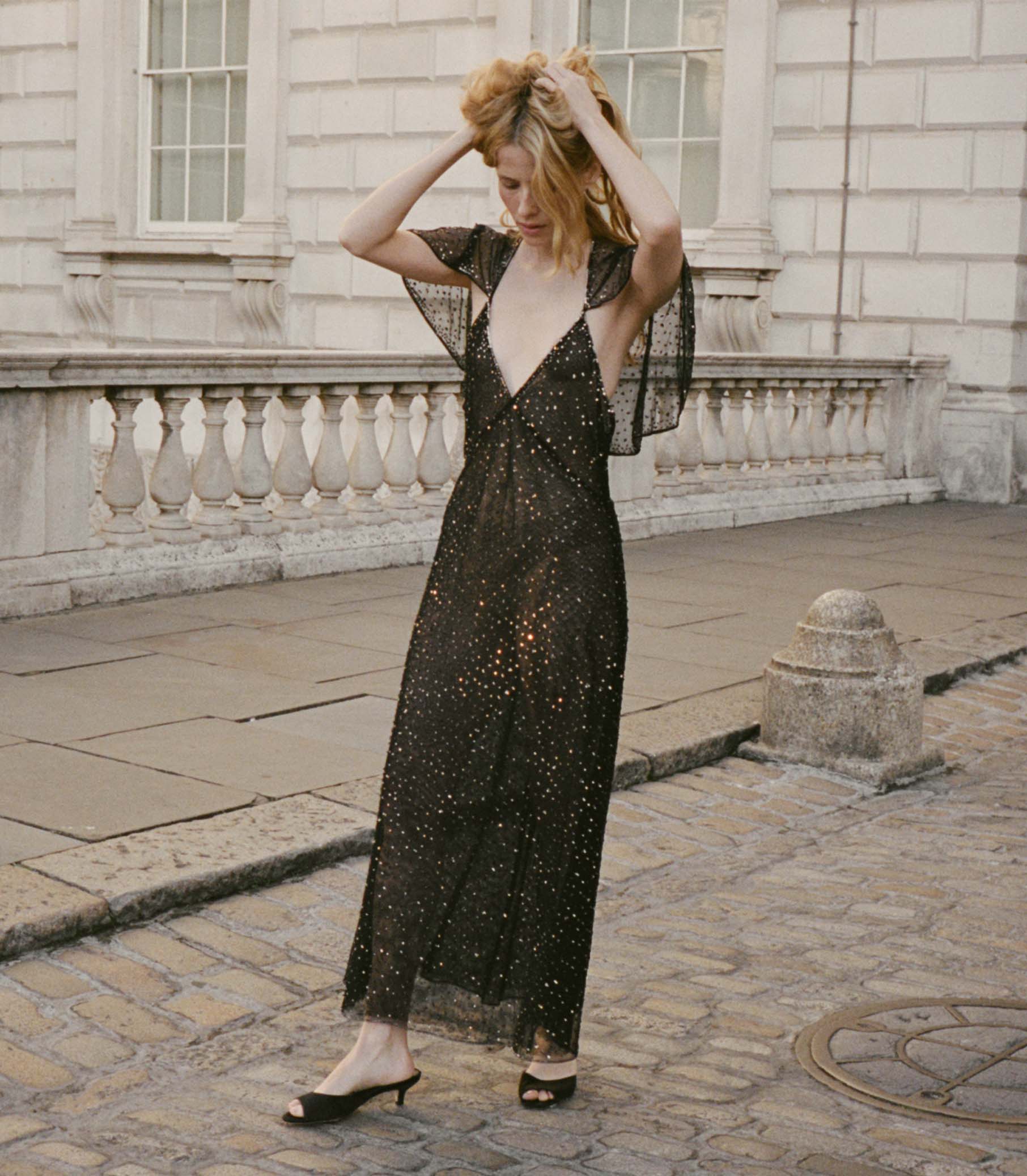 ALPHENA DRESS -- BLACK