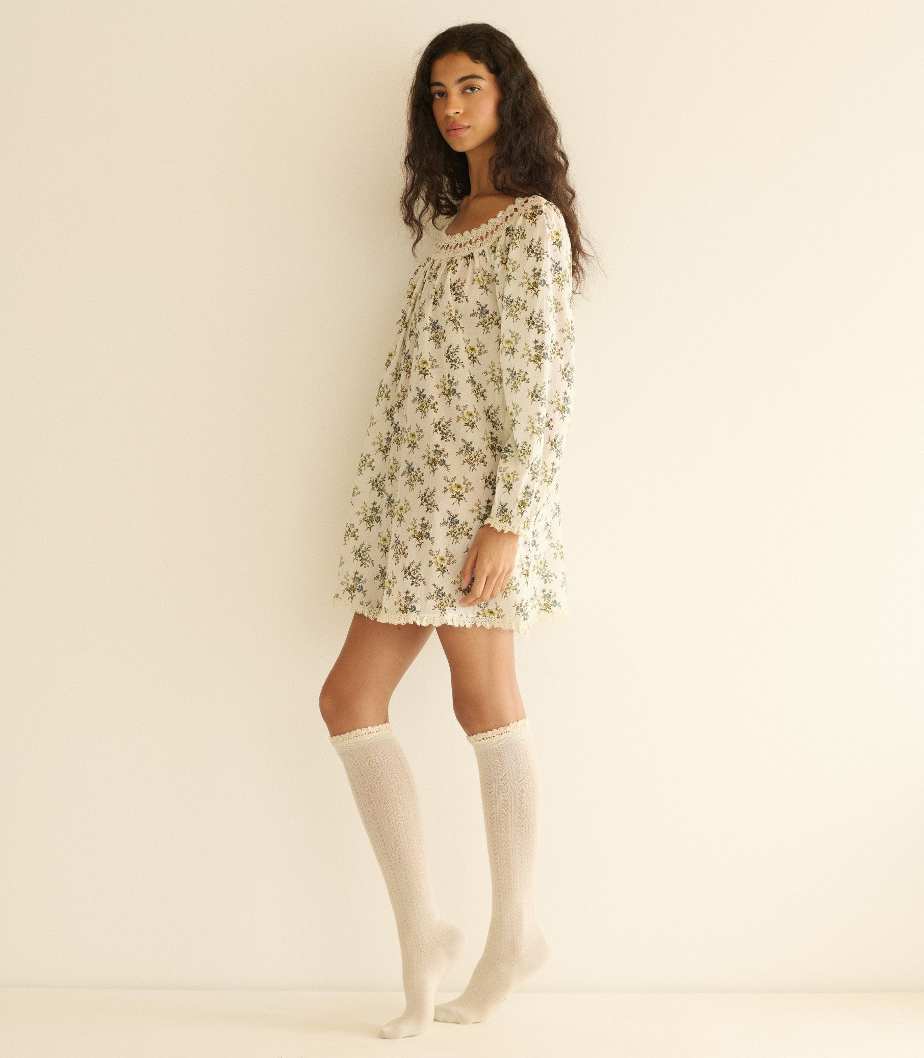 DONELLE NIGHTGOWN -- CRÈME FLEUR DU PALAIS